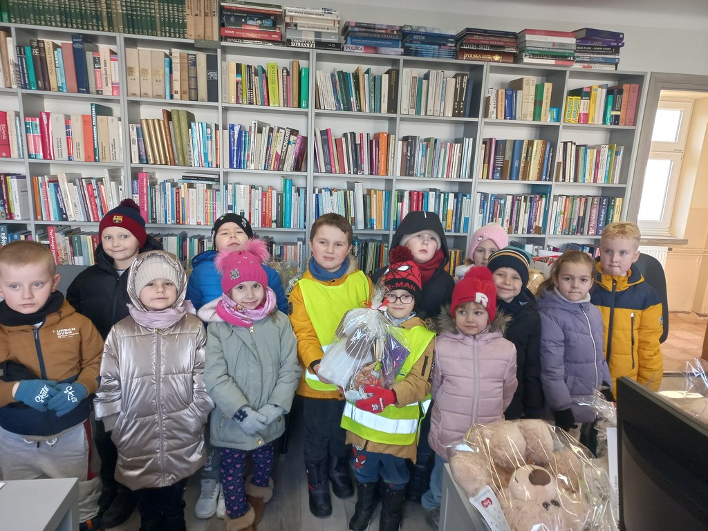Starszaki w wyzwaniu Biblioteki Pedagogicznej